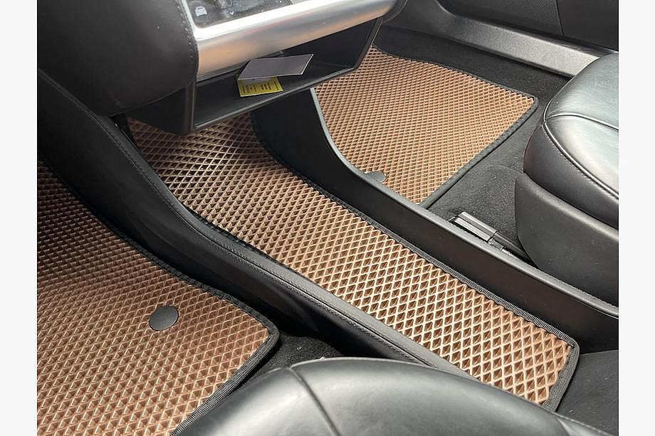 Как создать уют в автомобиле: от ароматизаторов до ковриков