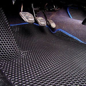 Автоковрики EVA для Bugatti Chiron под заказ (1-3 дня), доставка